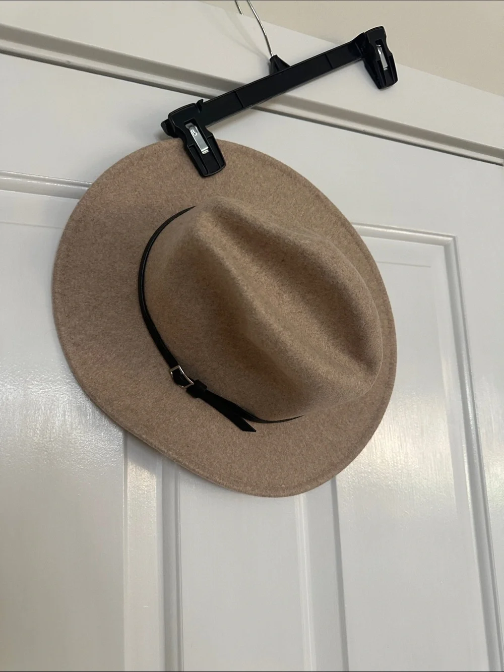 Women’s Tan wool blend Hat with Black Band